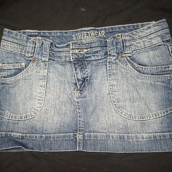 Deniem skirt - Picture 1 of 1